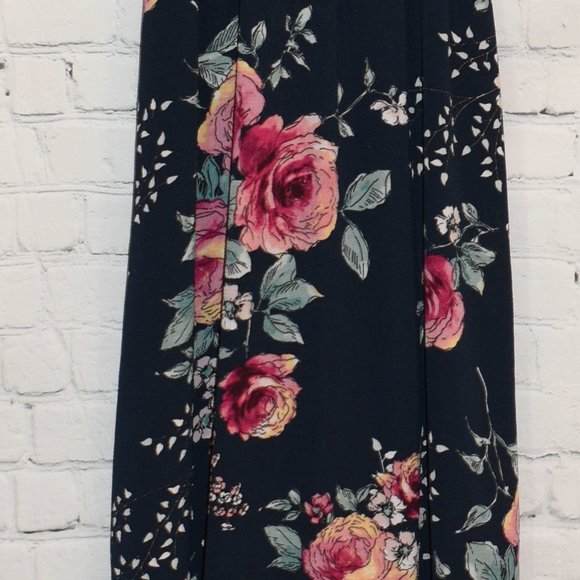 Dress (DR11) - Picture 7 of 7